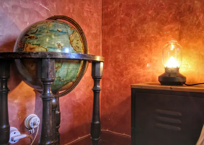 Trastevere Charming Romantic Loft By Yourhost Апартаменты