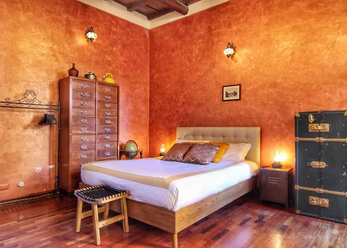 Апартаменты Trastevere Charming Romantic Loft By Yourhost *